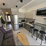Апартаменты ε5centralapartmentnearthesea *