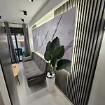 Апартаменты ε5centralapartmentnearthesea *