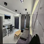 ε5centralapartmentnearthesea *