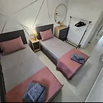 ε5centralapartmentnearthesea *
