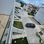 ε5centralapartmentnearthesea 公寓 *