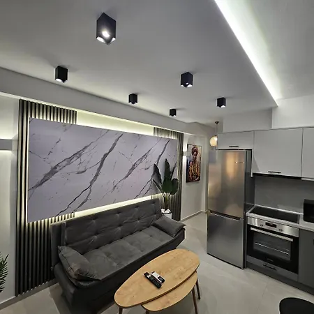 Ε5Centralapartmentnearthesea *