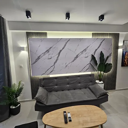 Ε5Centralapartmentnearthesea *