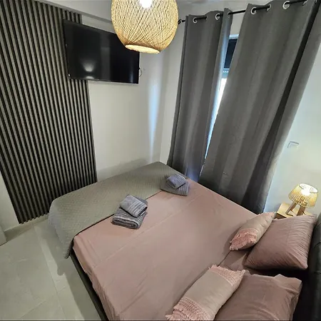 ε5centralapartmentnearthesea Apartment *