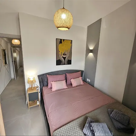 ε5centralapartmentnearthesea Apartment
