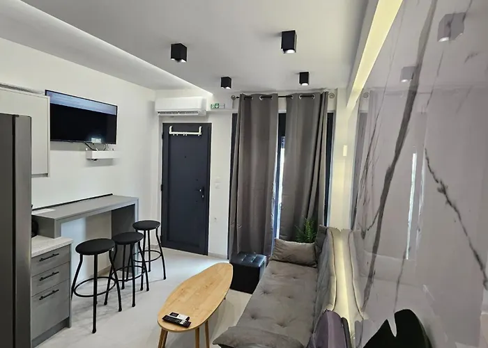 ε5centralapartmentnearthesea *